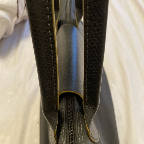 Longchamp Le Pliage Tote - Picture 4 of 14